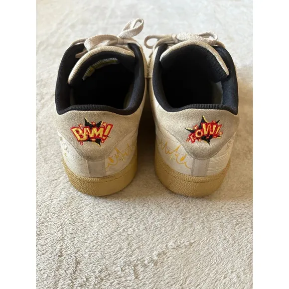 Reebok Looney Tunes Club C Revenge Sneakers Casual Shoes, Size 11