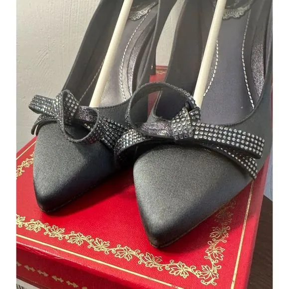 Rene Caovilla Women's Grigio Embellished Bow Satin Pump - Size 41