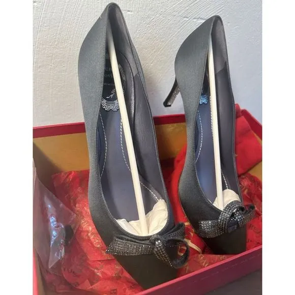 Rene Caovilla Women's Grigio Embellished Bow Satin Pump - Size 41