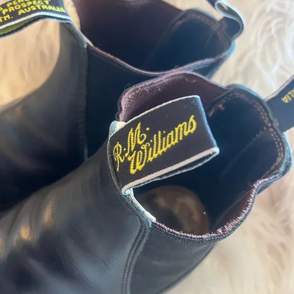 RM Williams Craftsman Black Slip on Chelsea Ankle Boots Size US 9 wide