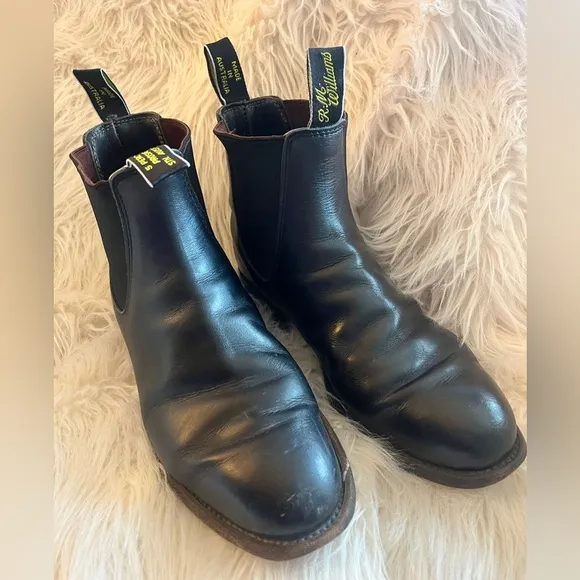 RM Williams Craftsman Black Slip on Chelsea Ankle Boots Size US 9 wide