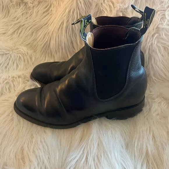 RM Williams Craftsman Black Slip on Chelsea Ankle Boots Size US 9 wide