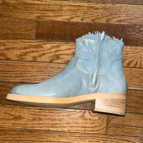 ROAN by Bed Stu Diabolical Ankle Boots Leather Alkaline Gray Women’s Size 7