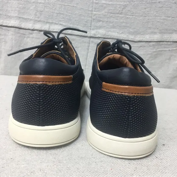 Robert Wayne Mens Lace Up Casual Shoes