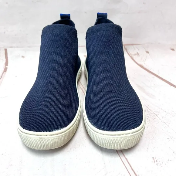 Rothy's The Chelsea Boot Sneakers in Navy Knit
