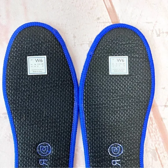 Rothy's The Chelsea Boot Sneakers in Navy Knit