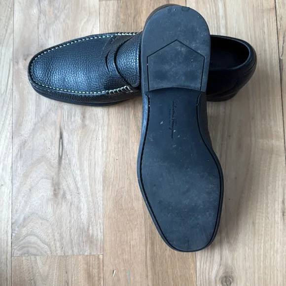 Salvatore Ferragamo Black Loafers Slip-On Elegance