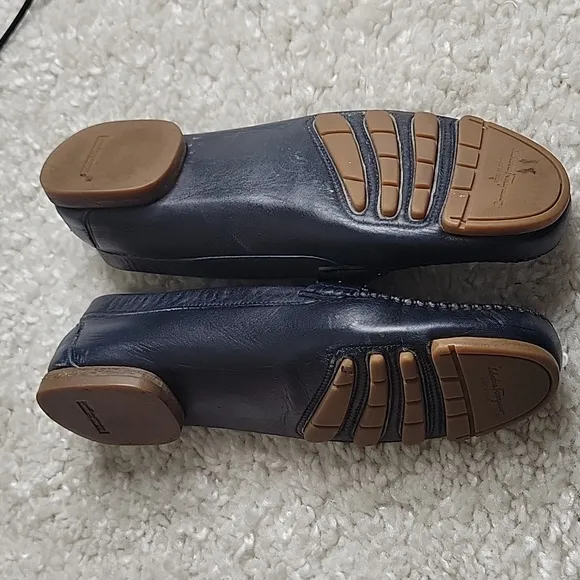 Salvatore ferragamo Ganachi navy leather driving loafers/shoes size 7
