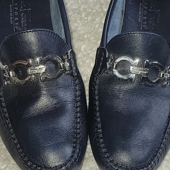 Salvatore ferragamo Ganachi navy leather driving loafers/shoes size 7