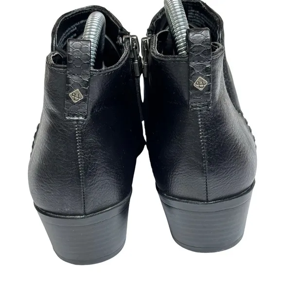 Sam &amp; Libby Black Vegan Leather Ankle Boots w/ Side Zip Size 7.5 Great Condition