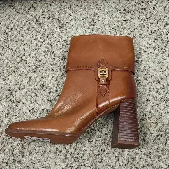 Sam Edelman brown leather boots size 6M