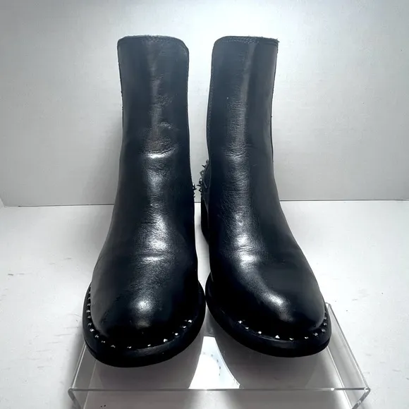 Sam Edelman Dover Chelsea Boots 8 |Studded Ankle Booties Street Style​​