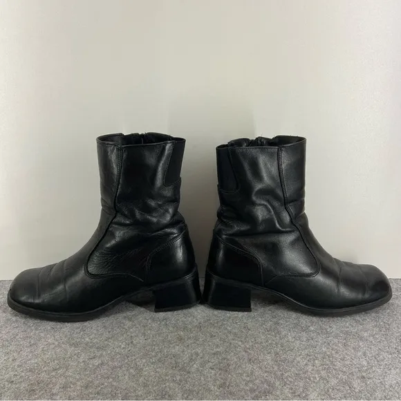 Santana Canada Black Buttery Soft Leather Ankle Boots Women’s Size 6