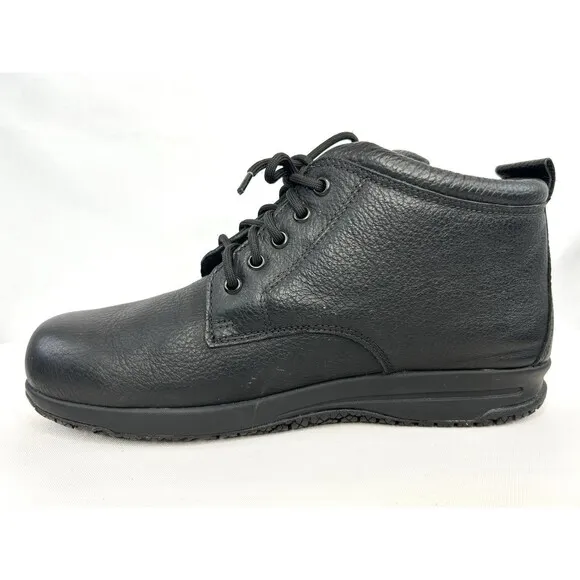 SAS Alpine Ankle Boots Women's Size 9.5 M Black Leather Non Slip Shoes Bootie