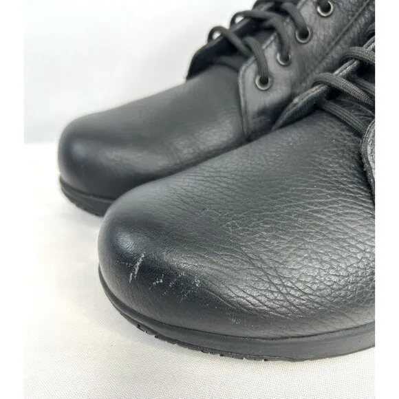 SAS Alpine Ankle Boots Women's Size 9.5 M Black Leather Non Slip Shoes Bootie