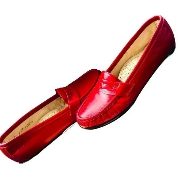 SAS Tripad Comfort Shoes Made In USA Vintage Wink Red Leather Penny Loafers Slip