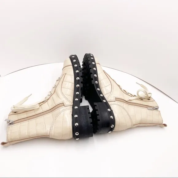 🆕{Schutz} Andrea Croc-Embossed Leather Combat Boots