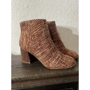 Seychelles Tweed Corduroy Ankle Boots In Whiskey 3&quot; Block Heel Size 7.5 NEW