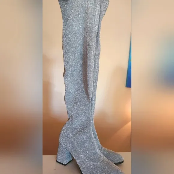 SILVER OTK Privileged by LEMON DROP Over the Knee Glitzy Stretch Pull On Boots 9