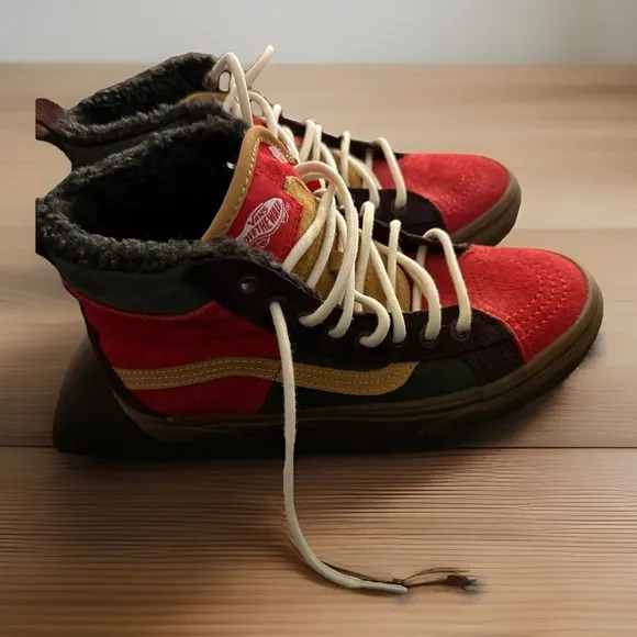 Size Men's  5.5 - VANS Sk8- 46 MTE DX High Poinsettia Women's 7
