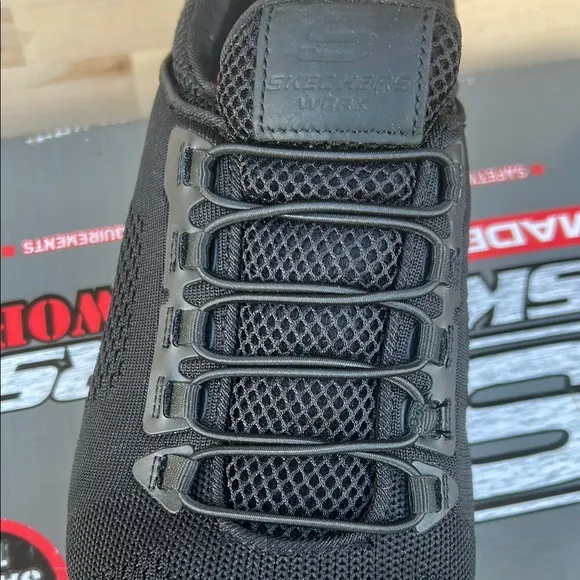 Skechers Men's Black Safety Toe Shoes Sz 11