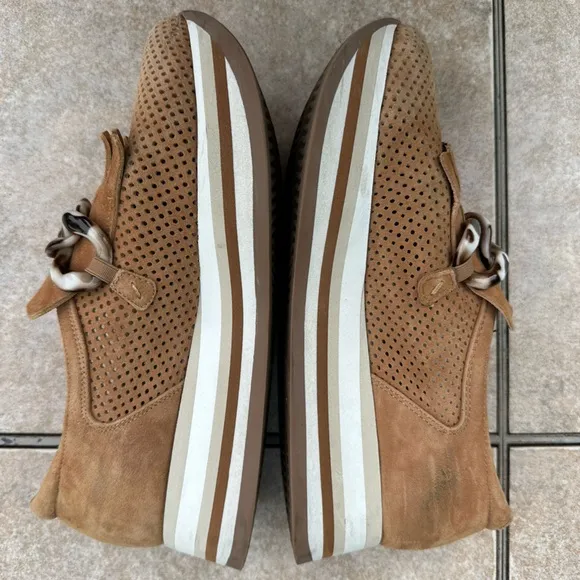 Softwaves Women's Caddie Cognac Suede