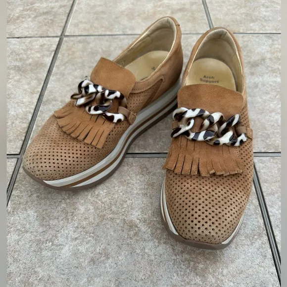 Softwaves Women's Caddie Cognac Suede