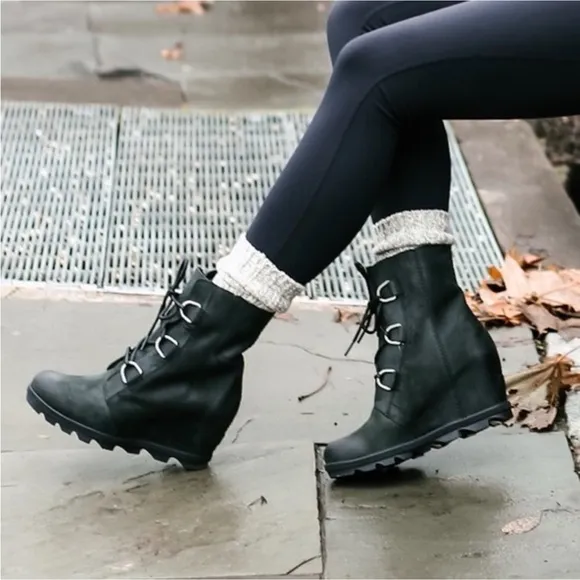 SOREL Joan Of Arctic ll Hidden Wedge Leather Waterproof Boots Black