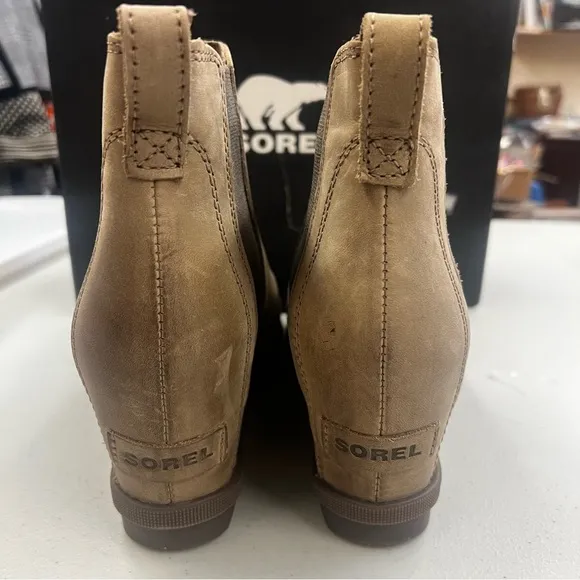 Sorel Joan of Arctic Wedge II Chelsea Boots - Ash Brown (Size 7.5 US)​