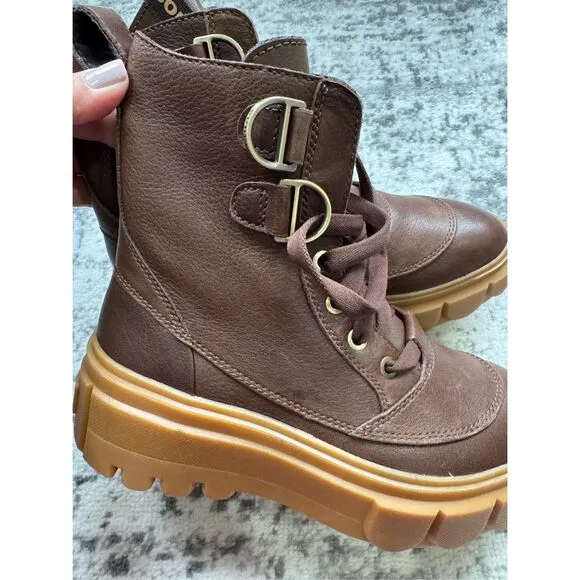 SOREL NWOB Caribou X Lace WP Leather Platform Boot