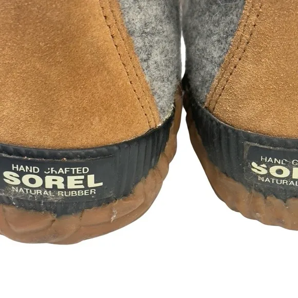 Sorel Out N About Plus Duck Waterproof Boots GrayTan Youth 4