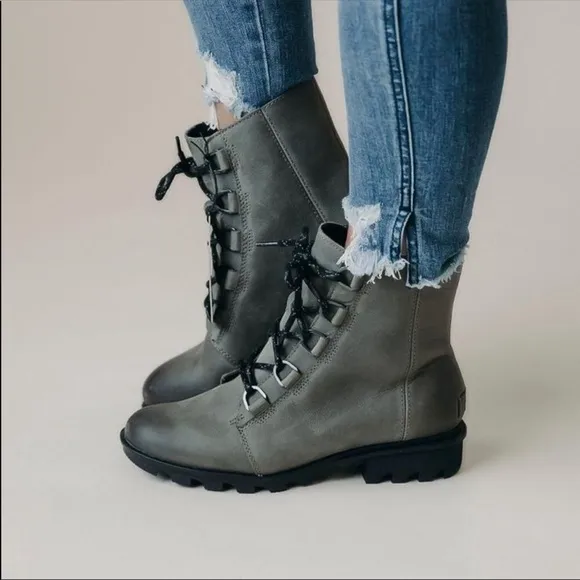 Sorel Quarry Phoenix Short Lace Boot Size 5