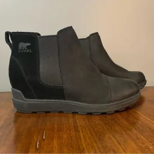 Sorel Womens Evie II Chelsea Ankle Boots 10 Black Leather suede.