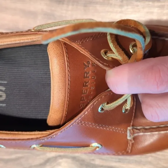 Sperry loafers. Men's Sperry loafers. Men's size 10.5 brown Sperry loafers.