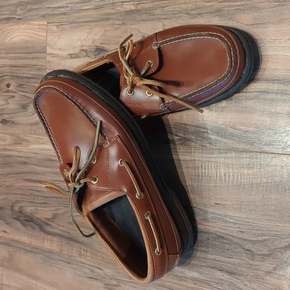 Sperry loafers. Men's Sperry loafers. Men's size 10.5 brown Sperry loafers.