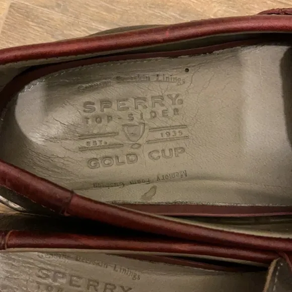 Sperry Top-Sider Gold Cup Slip On Loafers Size 10