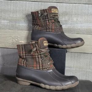 Sperry Women's Saltwater Plaid Duck Pull On Boots