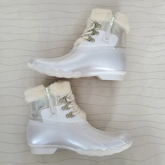 Sperry Youth Girls Alpine Saltwater Pearlized Ivory Duck Boots STK166415 Sz 6M