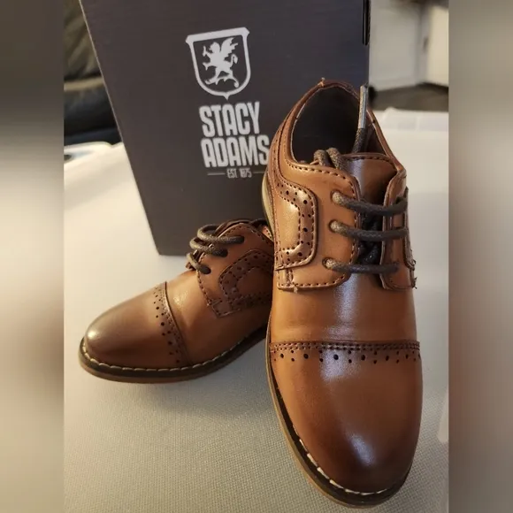 STACY ADAMS Dress Shoes For Toddlers Brown Wingtips, Excellent Condition 5M