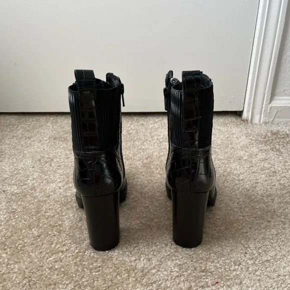Steve Madden Black Combat Booties Size 6