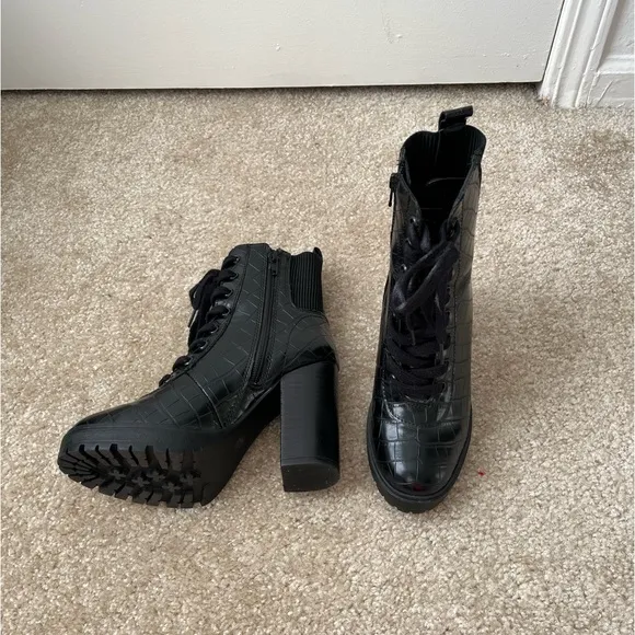 Steve Madden Black Combat Booties Size 6