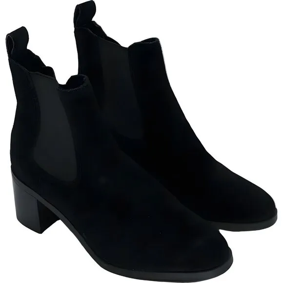 Steve Madden Rhiannon Black Suede Chelsea Boot Size 7.5