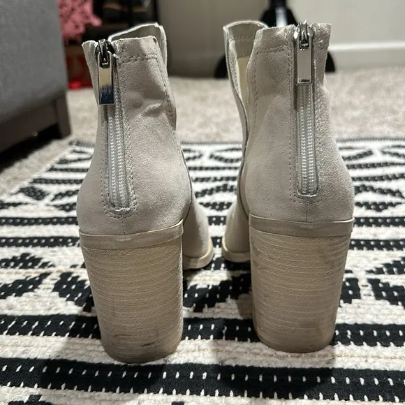 Steve Madden Shoes | Steve Madden Cornelia Bone Suede Boot