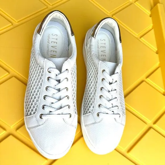 STEVEN By STEVE MADDEN NATURAL COMFORT “NAPAW” WHITE LEATHER &amp; MESH SNEAKERS