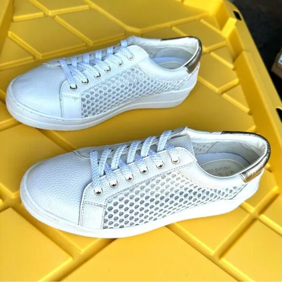 STEVEN By STEVE MADDEN NATURAL COMFORT “NAPAW” WHITE LEATHER &amp; MESH SNEAKERS