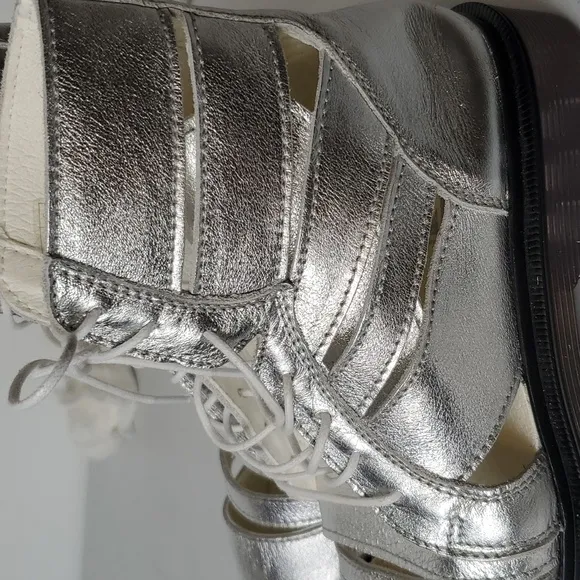 Stiu W Concept Silver Leather Ankle Boots