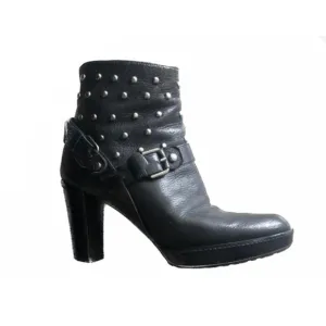 Stuart Weitzman Silver Metal Studded Genuine Black Leather Heeled Ankle Boots