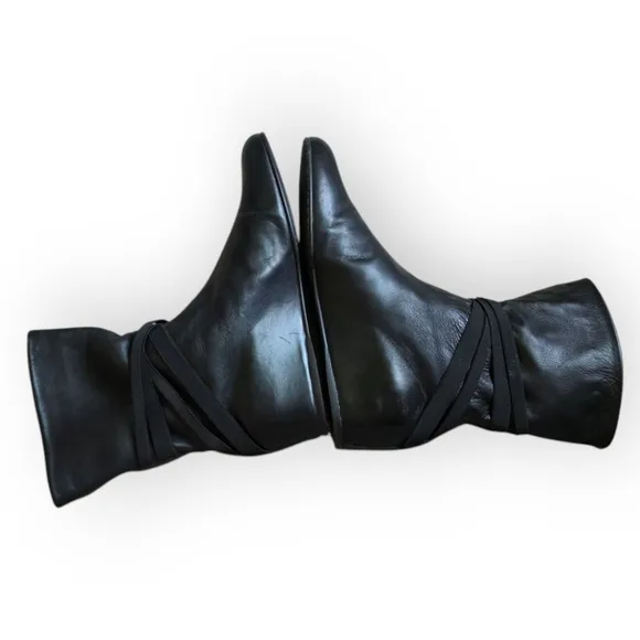 Stuart Weitzman Zen Leather Sock Boots, Women's Size 8M