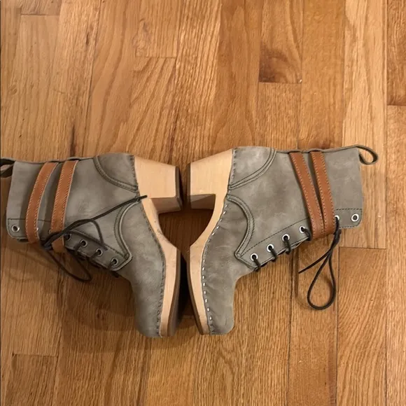 Swedish Hasbeens sz 6.5 EU 37 Green Leather Lace Up Buckle Boots Clog great cond