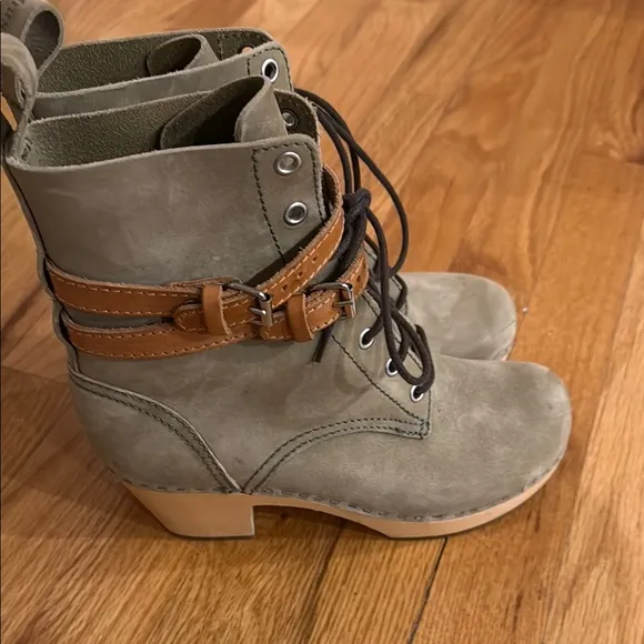 Swedish Hasbeens sz 6.5 EU 37 Green Leather Lace Up Buckle Boots Clog great cond